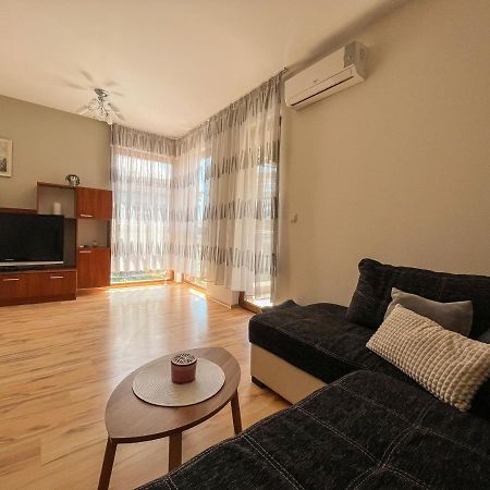 Summer Host Apartment Onegin Sozopol Exterior photo